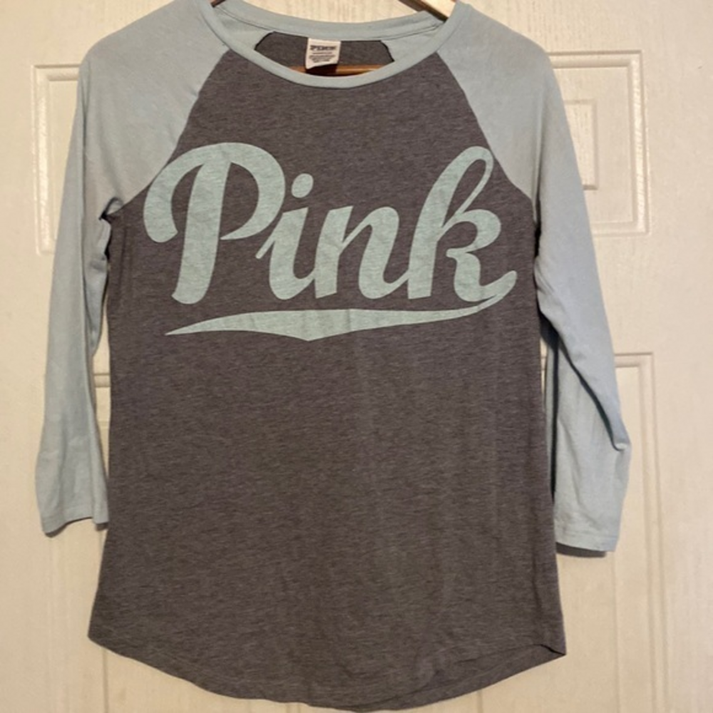 Pink Victoria’s Secret t-shirt